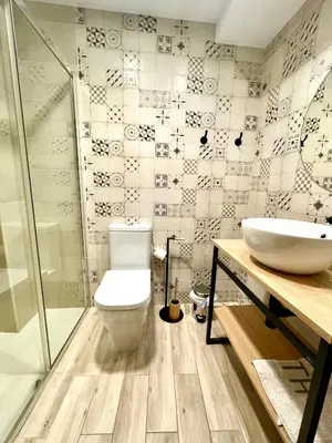 Un baño de Apartamentos Bajo Peña Apartamentos Sanlorien