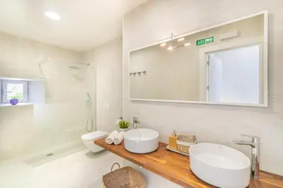 Un baño de Espectacular apartamento a 10 minutos de Pamplona