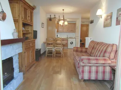 Una cocina o zona de cocina en B25 - La Granja, Bajo con jardín - Villmor