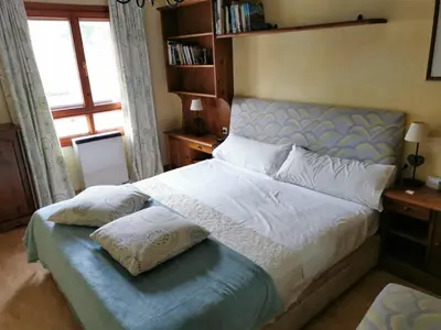Cama o camas de una habitación en Apartamento céntrico, destino Sallent de Gallego