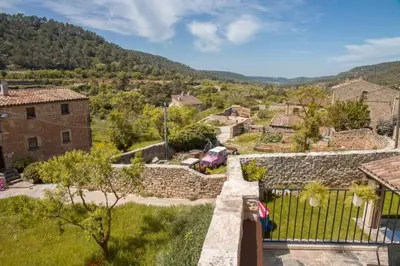 Paisaje cerca of this country house