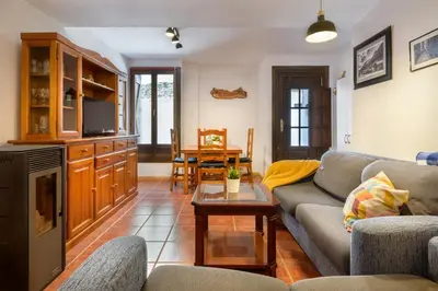 Zona de estar de Amplio apartamento de montaña con terraza y WiFi