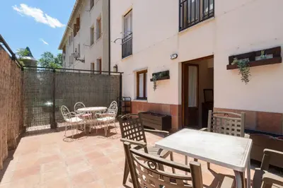 Un balcón o terraza de Amplio apartamento de montaña con terraza y WiFi