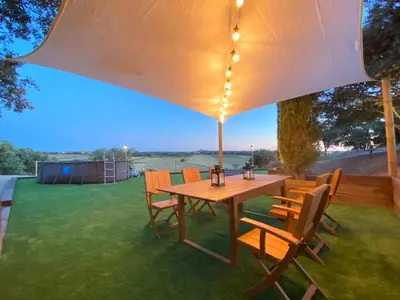 Paisaje cerca of this country house