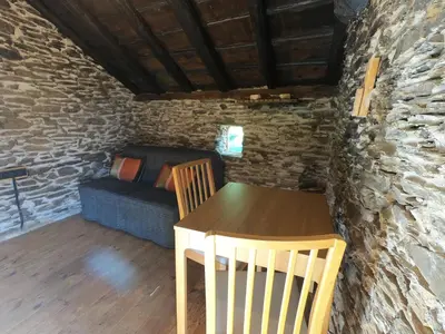 Zona de estar de Bordes Pirineu, Costuix