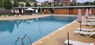 Piscina en o cerca de APARTAMENTO PIRINEO DE HUESCA, JACA, FORMIGAL, PANTICOSA