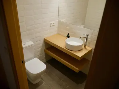 Un baño de El Corral de Baró