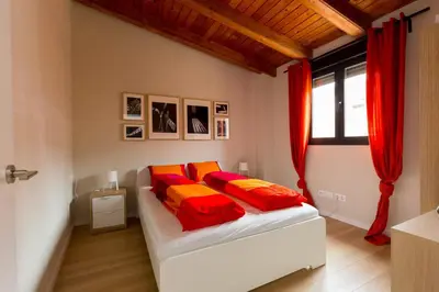 Cama o camas de una habitación en CA3 - Duplex de dos dormitorios en el Centro Histórico con garaje