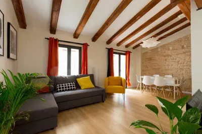 Zona de estar de CA3 - Duplex de dos dormitorios en el Centro Histórico con garaje