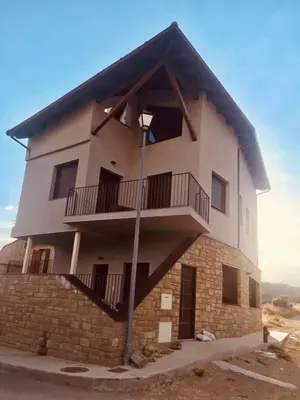Edificio en el que se encuentra la casa o chalet