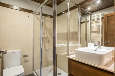 Un baño de Noguera by Totiaran