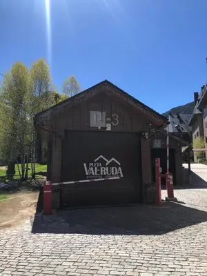 Edificio en el que se encuentra el apartamento