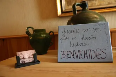 Certificado, premio, señal o documento que está expuesto en Casa rural tres regiones