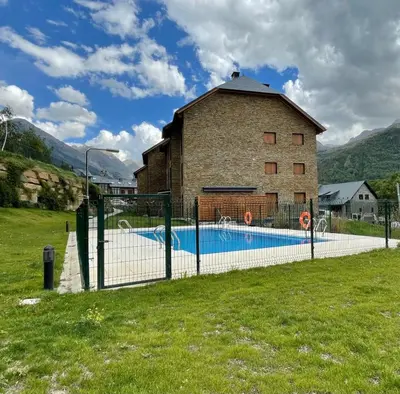 Piscina en o cerca de Santa María de Panticosa