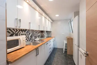 Una cocina o zona de cocina en SANTANDER - Apartamento ejectutivo con garaje