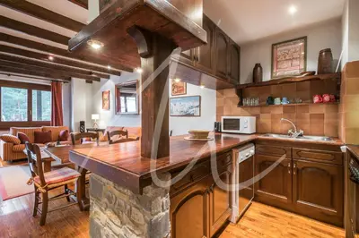 Una cocina o zona de cocina en Amitges by SeaMount Rentals