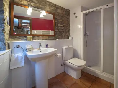 Un baño de CASA CRUZ - auto check-in