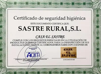 Certificado, premio, señal o documento que está expuesto en Casa el Sastre I
