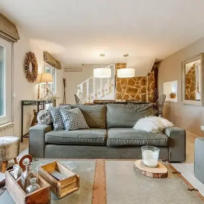 CASA FIR by Cardi Suites