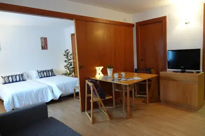 Una televisión o centro de entretenimiento en Huegas by PIRINEOS 360 - A 90 metros del Reloj de Formigal