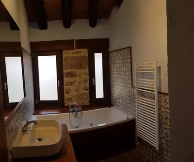 Un baño de Casa Gabaldá Apartamentos