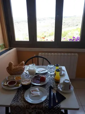 Comida en o cerca de este hostal o pensión