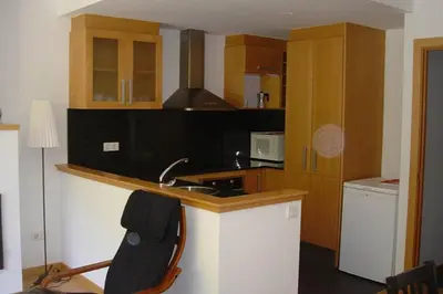 Una cocina o zona de cocina en Valencia de Aneu TP