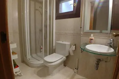 Un baño de Amplio apartamento Plaza de Toros