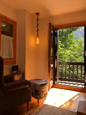 Zona de estar de BPIRINEOS-La casita del Rebeco