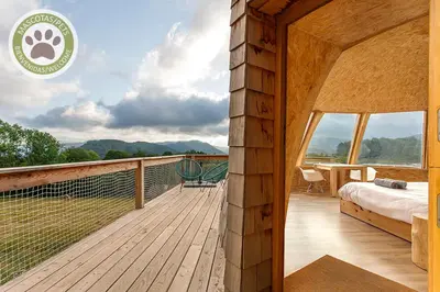 Paisaje cerca de este tented camp
