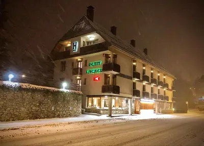 Edificio en el que se encuentra el hotel
