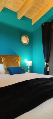 Cama o camas de una habitación en Mas d'en Roqueta CASA