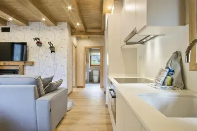 Una cocina o zona de cocina en Luderna - Dúplex Sabiera