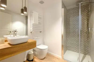 Un baño de Casa El Cajico alojamiento vacacional en Panticosa