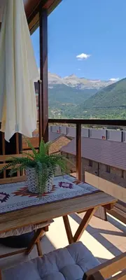 Vista general de una montaña o vista desde el apartamento