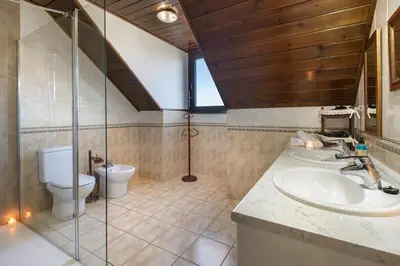 Un baño de Villa Lana chalet Baros, Jaca
