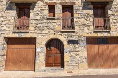 Plano de Tensina ❅ Acogedor salón y gran terraza privada ❀