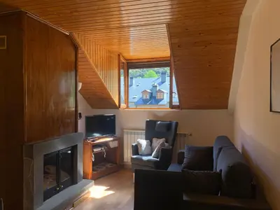 Zona de estar de BPIRINEOS-Escaleta