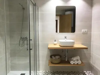 Un baño de Apartaments Casa el Metge