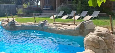 Piscina en o cerca de Casa Mirlo