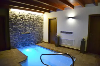 Piscina en o cerca de Alba D'Esteve. Casa Rural