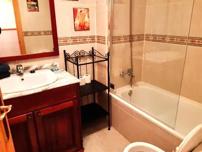 Un baño de Apartamento El Falcar