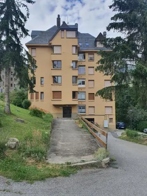 Edificio en el que se encuentra el apartamento