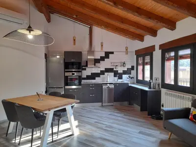 Una cocina o zona de cocina en Pati de Cal Espardenyer