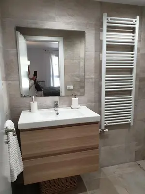 Un baño de PIRINEOS 3