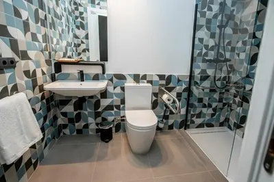 Un baño de MOCHO-RURAL -HOME ADAPTADO