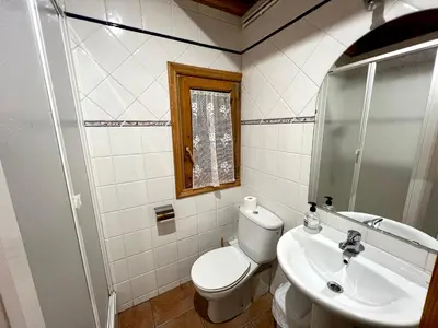 Un baño de Apartament Àtic d'Espot - L'Amfitriona