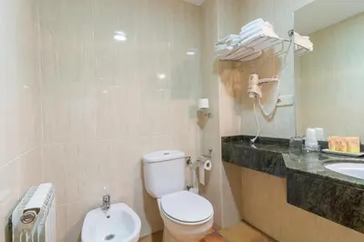 Un baño de Hotel Costa