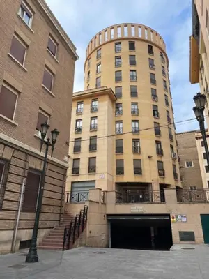 Edificio en el que se encuentra el apartamento