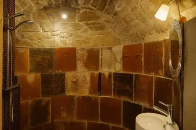 Un baño de Habitaciones con encanto - Cal Alejandro